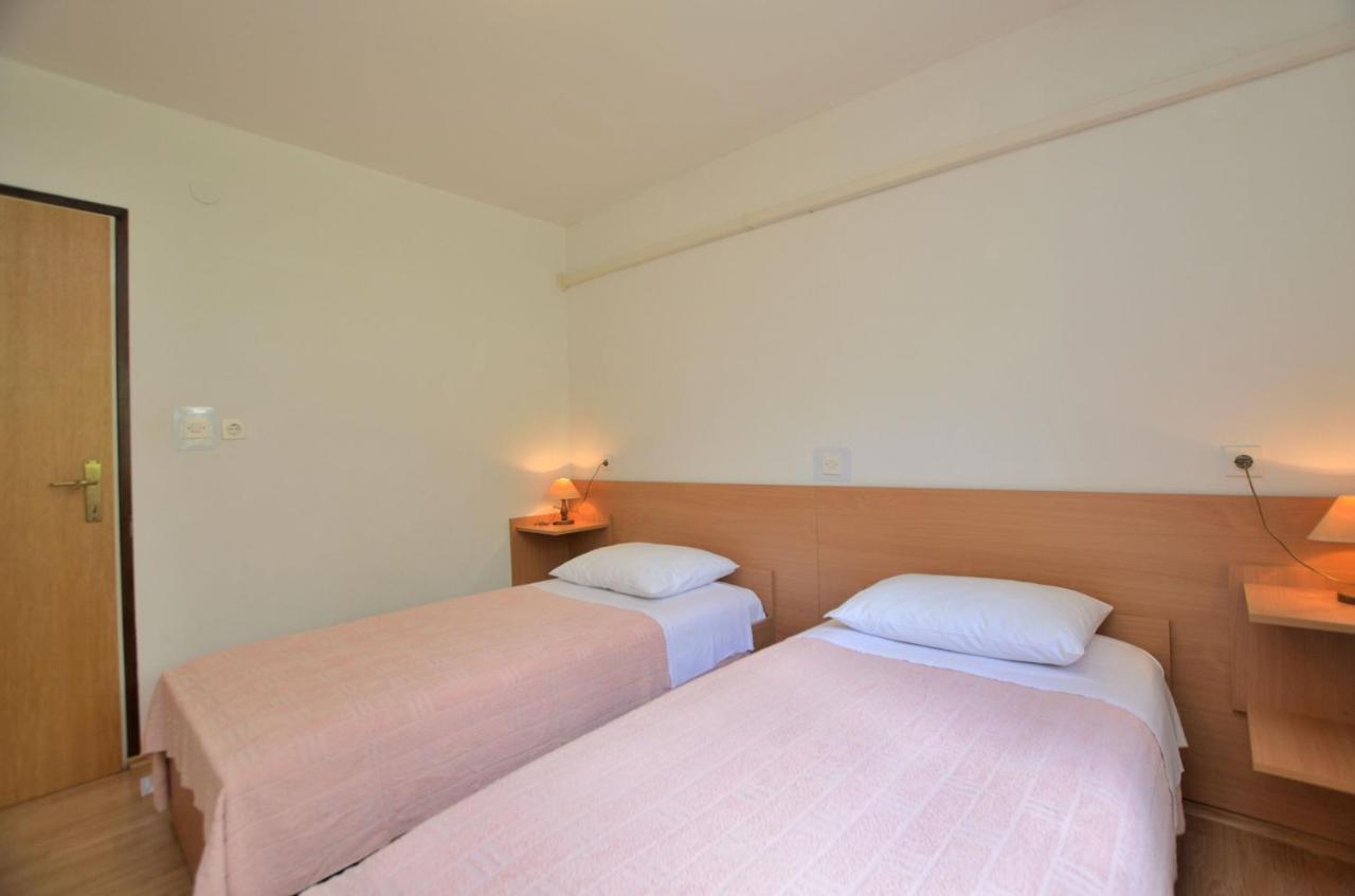 Apartment Luna Porec Exterior photo